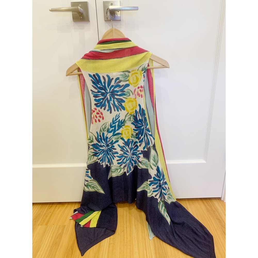 Anthropologie adore floral colorful sweater vest
